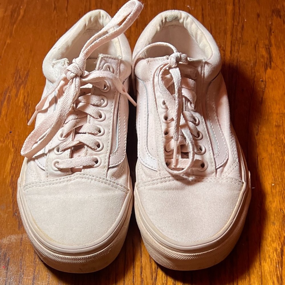 Vans size 8 baby pink lace up
